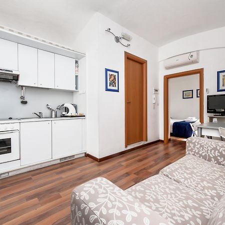 Residenza Maxima Aparthotel Rome Exterior photo
