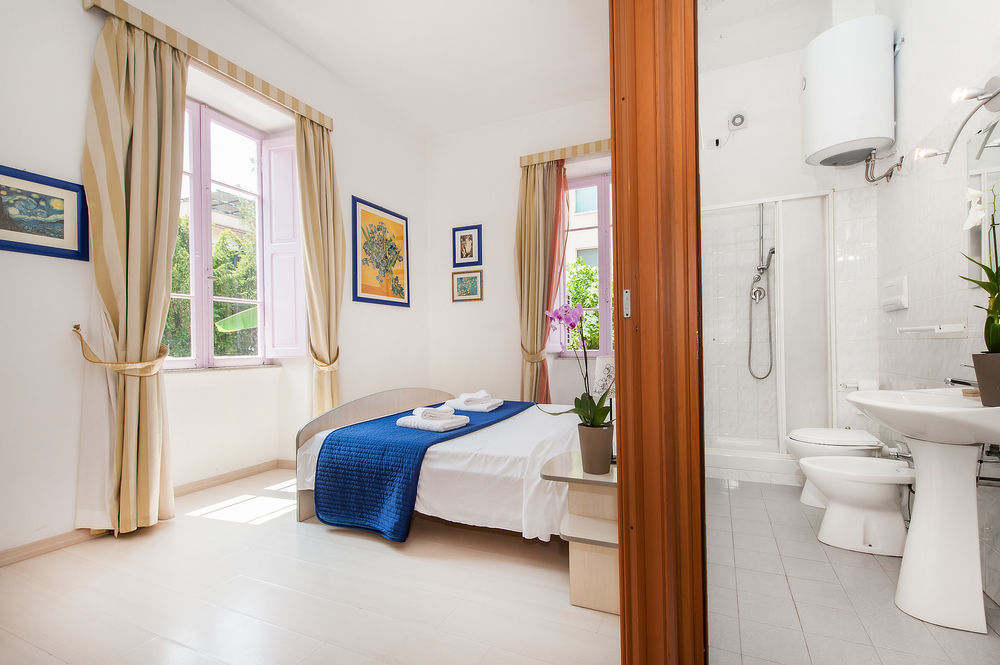Residenza Maxima Aparthotel Rome Exterior photo