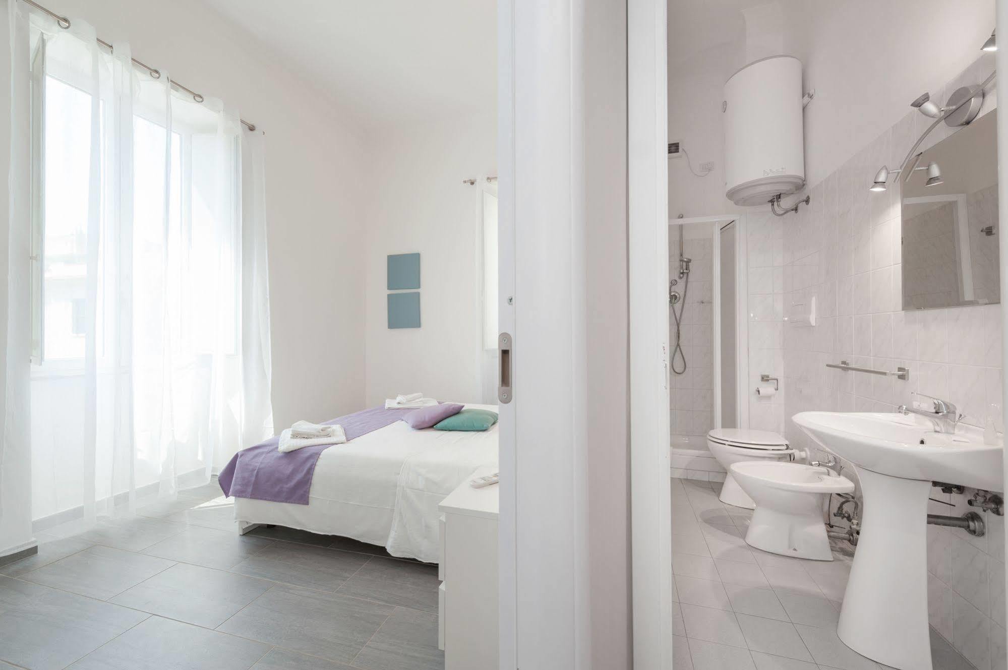 Residenza Maxima Aparthotel Rome Exterior photo